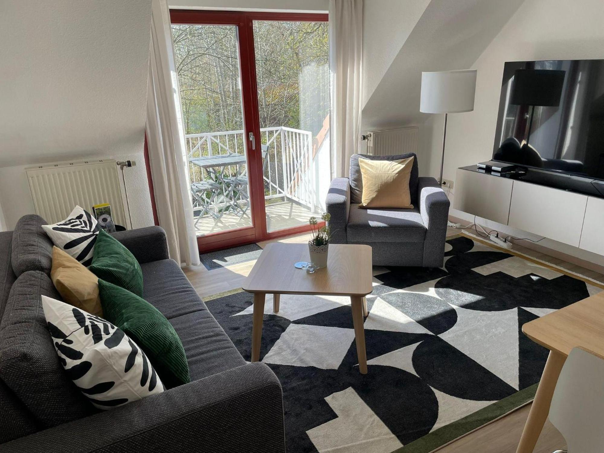Ferienwohnung-Nils-Holgerson-Mit-Balkon-Zwischen-Strand-Wald-Wiese-Im-Suedosten-Der-Insel-Ruegen Gustow  외부 사진